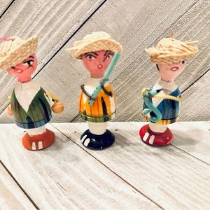Vintage Folk Art Wooden Dolls‎ Set of 3 Straw Hat Figures Hand Painted